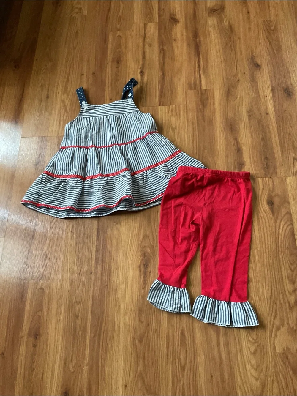 Nannette Girls Outfit 2 Piece Set Watermelon Striped Dress Ruffled Pants Size 6